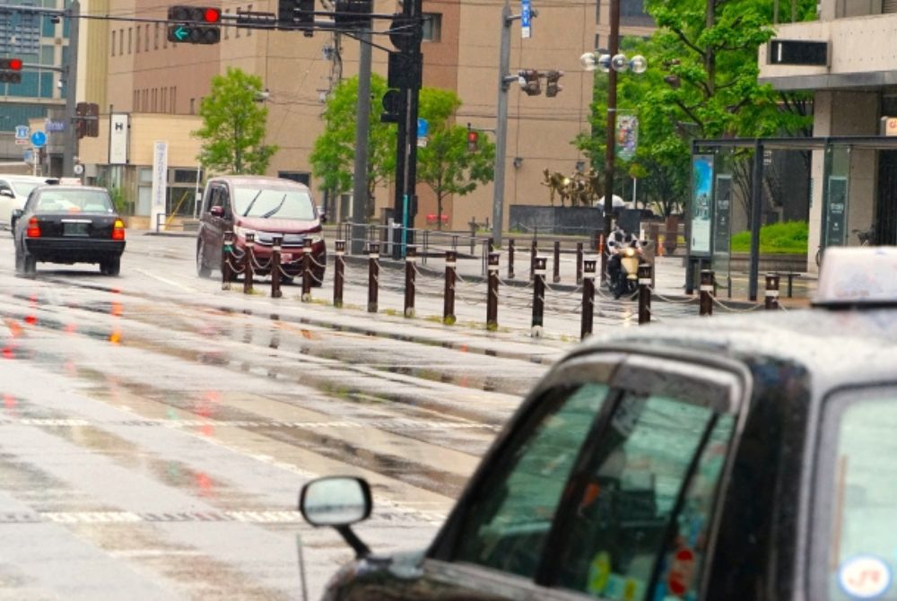 雨天時の道路